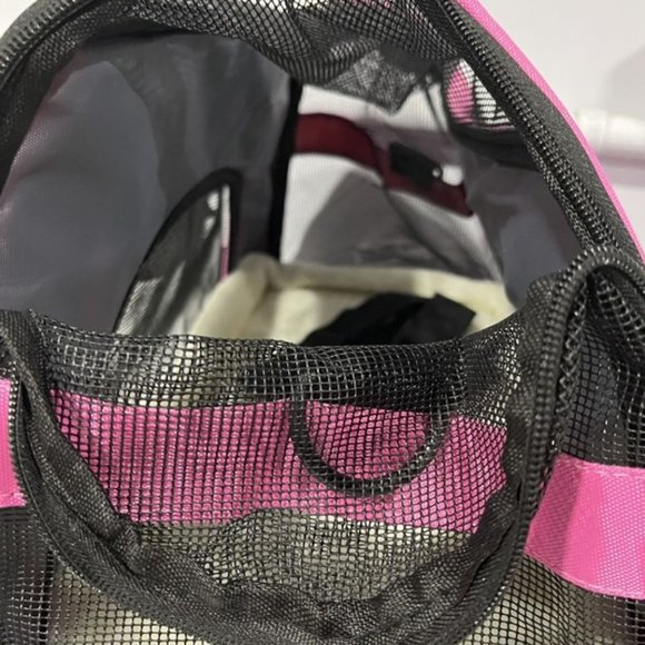 EVELTEK Soft Side Small Pet Carrier Travel Bag for Cats, Rabbits, etc. - Picture 5 of 10